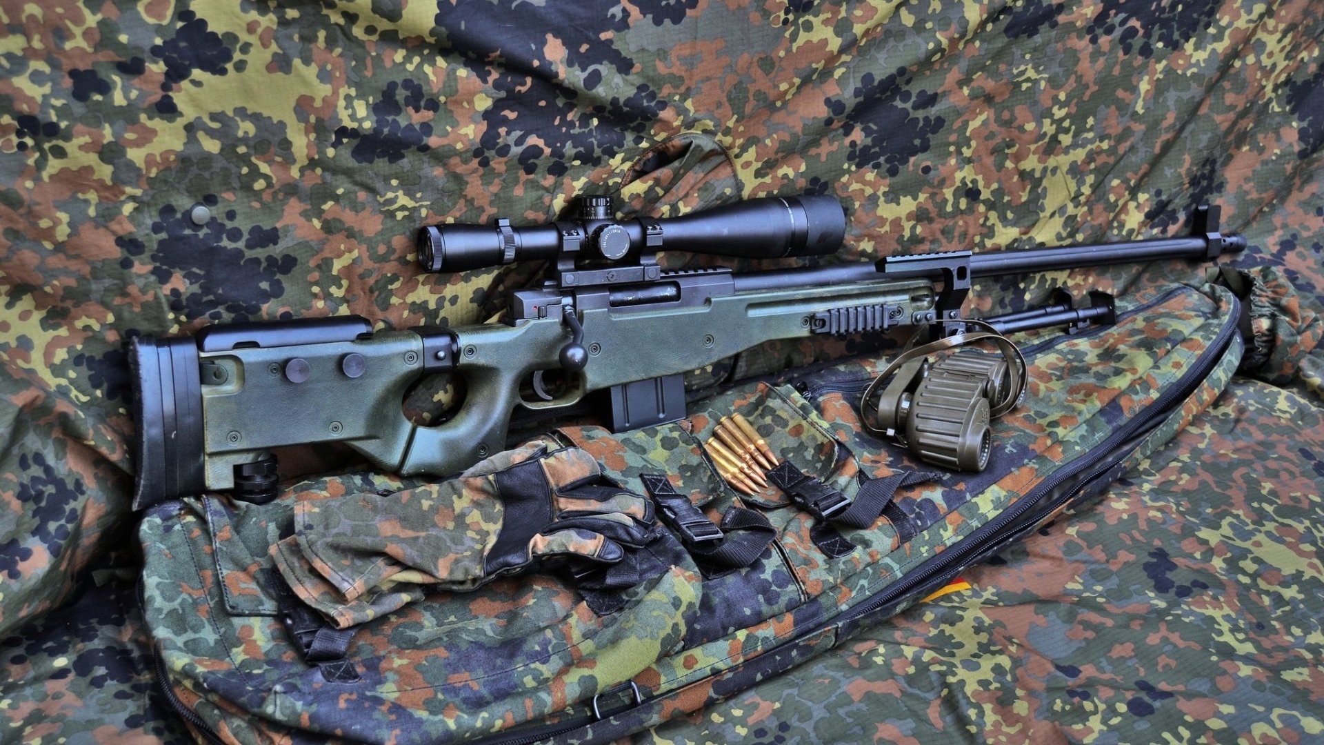 美股三大指数集体收涨_国际油价暴跌美股三大指数集体收涨