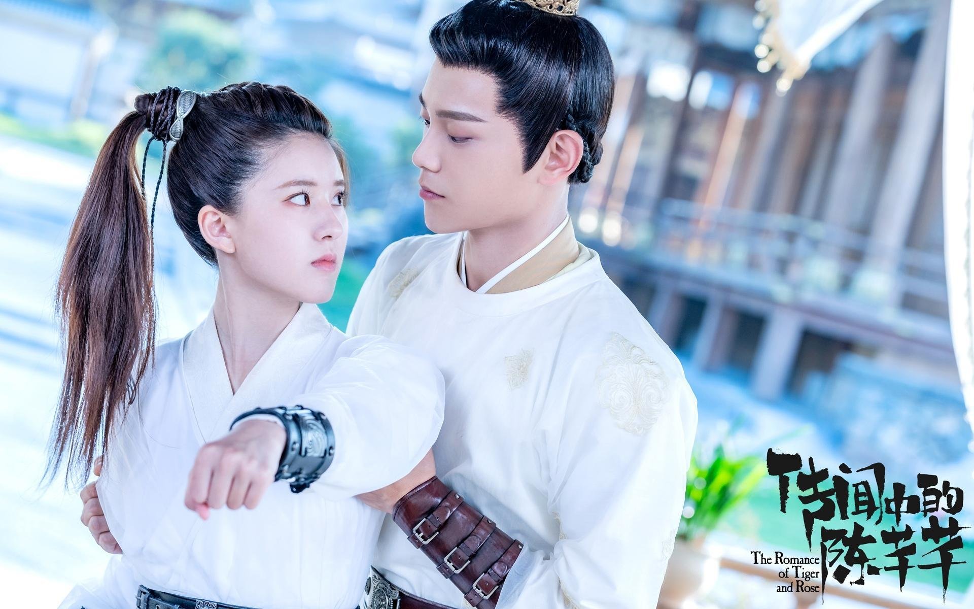 橡皮擦为何能擦掉铅笔字？_橡皮可以擦掉铅笔字迹的原因